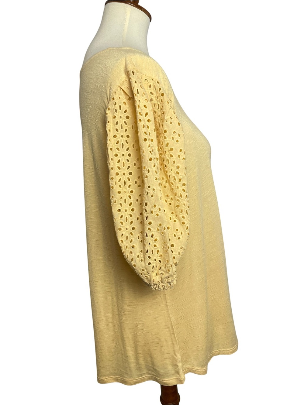 Women's Pale Yellow Puff-Sleeve Knit Top - Picture 3 of 6